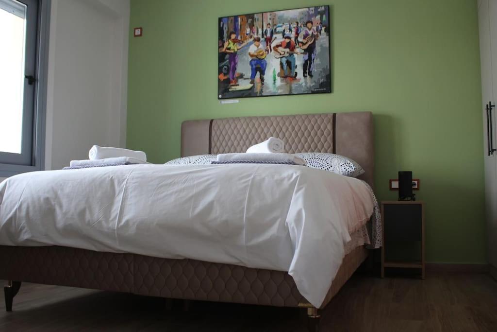 Agnes Apartment Filopappou Atene Esterno foto